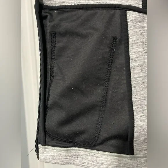 Lululemon Jacket - Picture 10 of 11